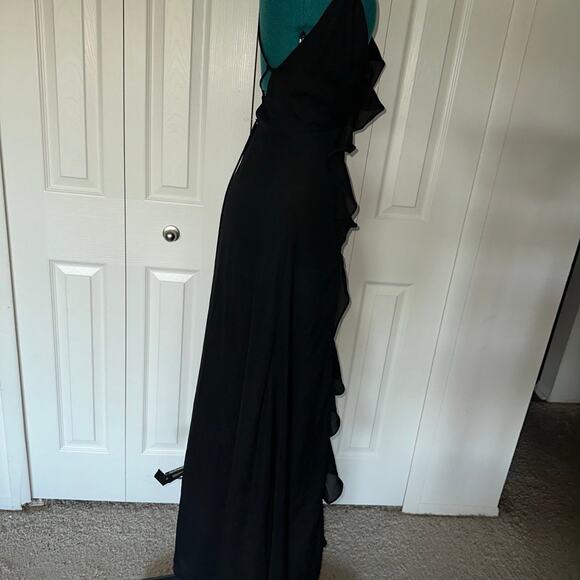 Black Ruffle Dress With Side Split - Picture 4 of 7